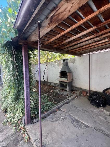 Casă cu 2 camere cu Teren 220 Mp în Schela