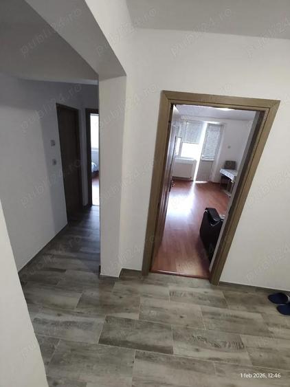 apartament 2 camere,58mp, decomandat,etaj 1 , Corni?a Bistri?ei ,bloc turn - 4