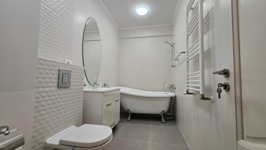 City Park Mall - Ap 2 cam , finisaje de lux (parcare subterana ) - 15