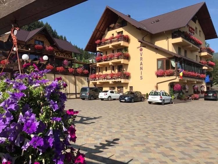 Vand pensiune turistica in localitatea Sadova,Campulung  Moldovenesc,Suceava