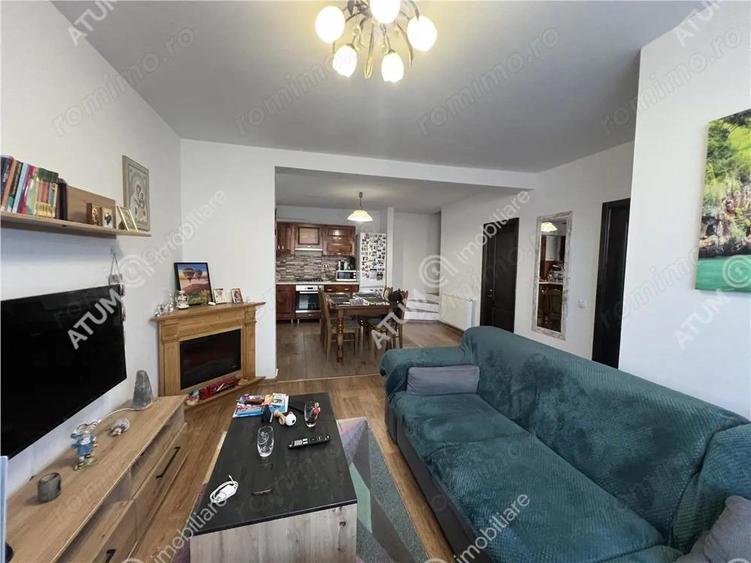 Casa cu 4 camere 2 bai si curte proprie in zona Arhitectilor - 3