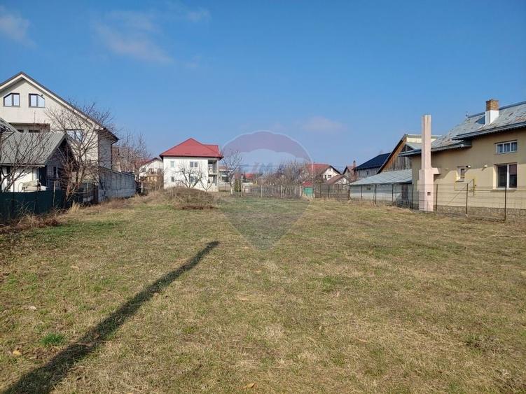 Teren intravilan 1,000mp Scheia / DN 17 - 13