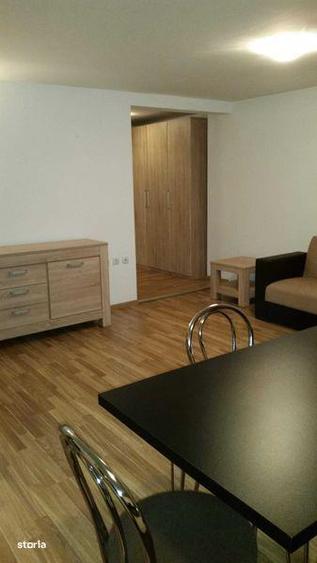 Inchiriez apartament cu o camera - 1