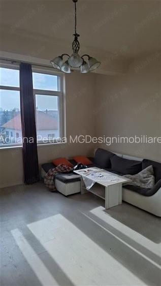 Apartament cu 2 camere decomandat în Cetății Apartament cu 2 camere decomandat în Cetății