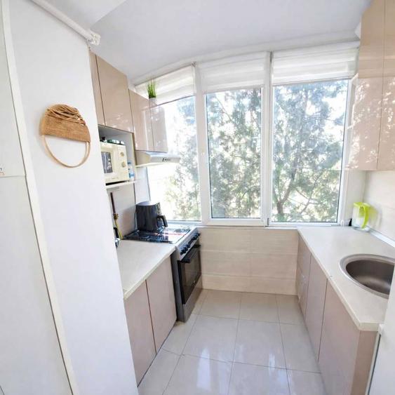 Apartament 2 camere,et 2 din 4,zona Tomis 3,direct proprietar - 4