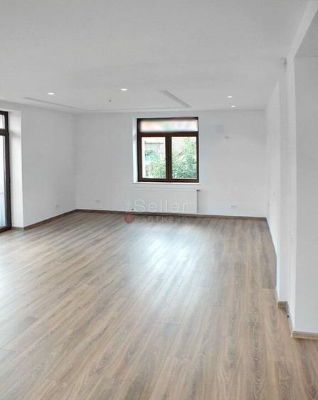 Spatiu birouri central - 7