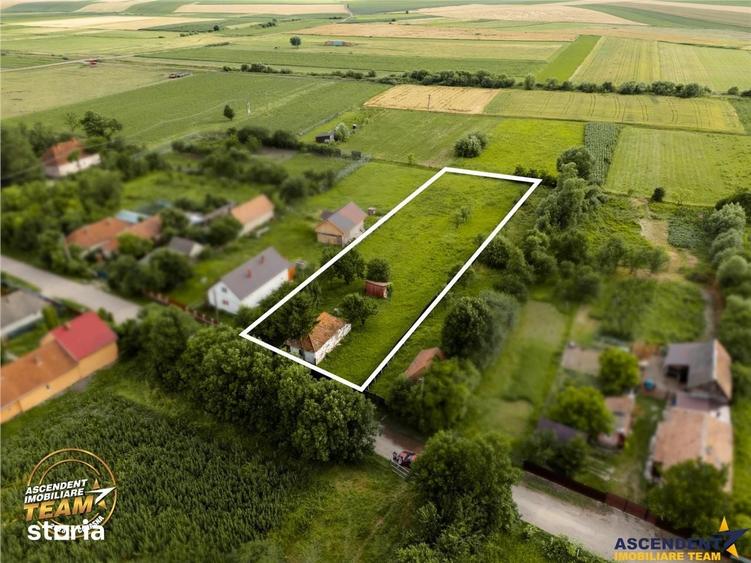 Casă cu 3 camere cu Teren 2619 Mp în Catalina