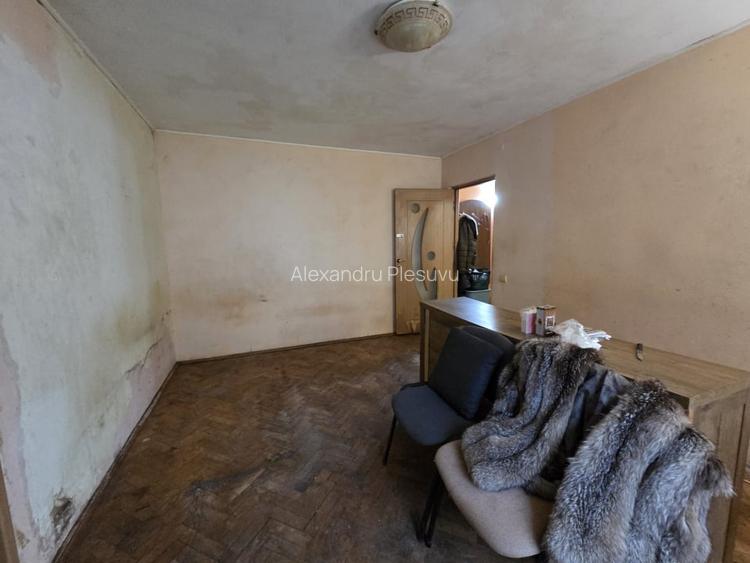 DE VANZARE-APARTAMENT 2 CAMERE-ALEXANDRU CEL BUN