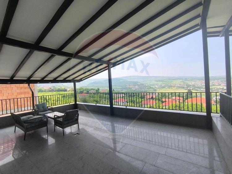 Casă 4 camere de inchiriat in Borhanci - 30