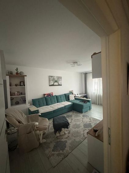 Apartament Frumoasa 3 camere decomandat, etaj 2/4 - 1