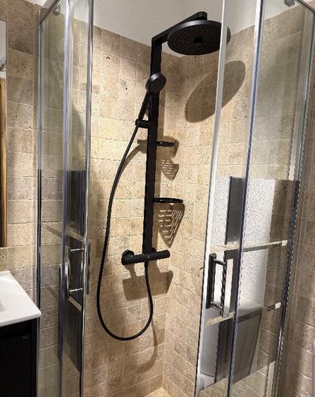 Studio la poalele Cetatii Devei - 1