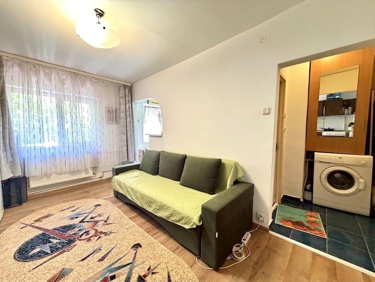 Apartament 1 camera, 27 mp utili, etaj 2 - zona Calea Buziasului - 1