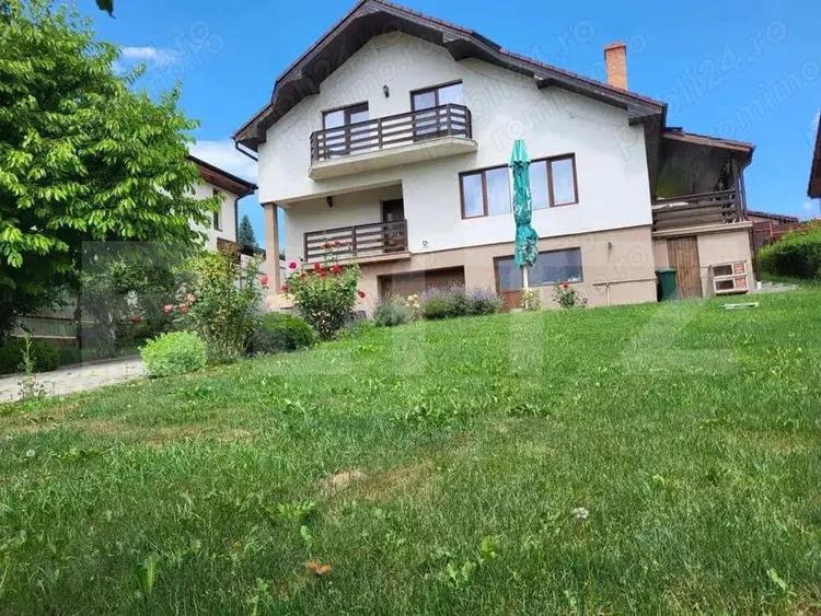 Vila superba de vanzare in Bardesti, 240 mp, 636 mp teren - 20