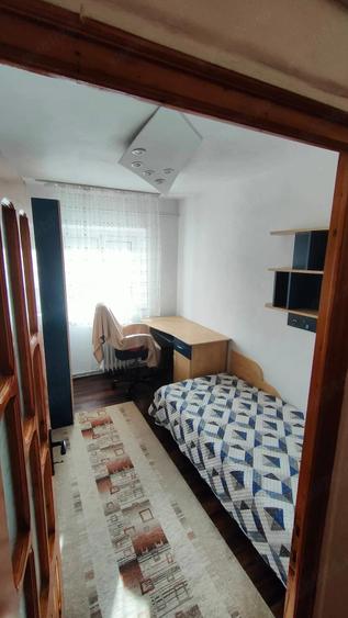 Apartament 3 camere de inchiriat, Pacurari - 4