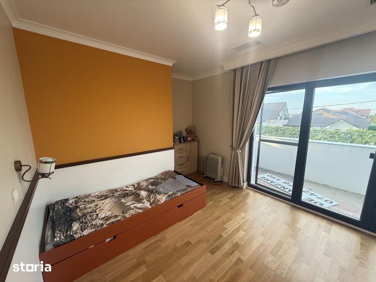 Casă cu 3 camere cu Teren 684 Mp în Sânmartin