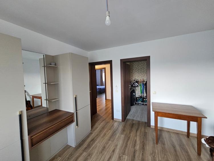 Duplex nou, 5 camere, P+E, cu perete despărțitor dublu, Dumbrăvița, comision 0% - 27