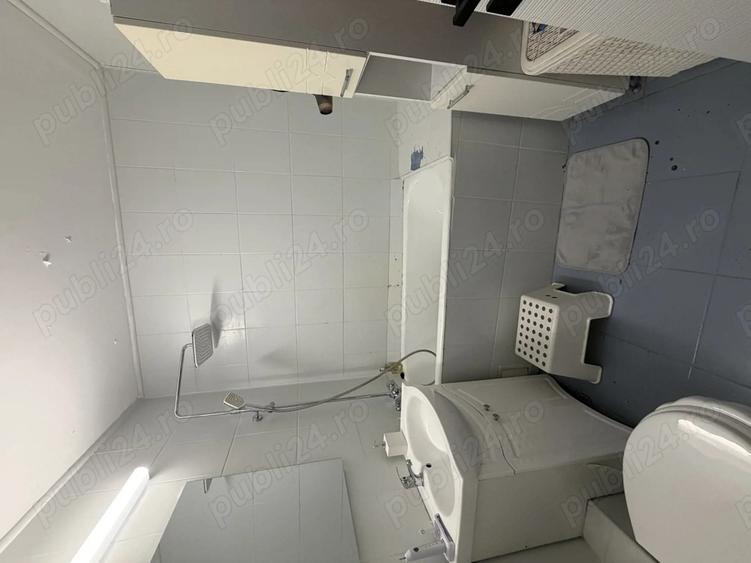 Vanzare apartament 3 camere - 1