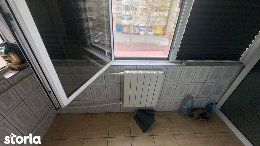 Cernavoda - str. 9 mai, Apartament cu 3 camere - 69 mp - etaj 3 - 14