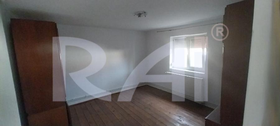 Investitie smart: casa + 1.000 mp, dublu acces . - 5