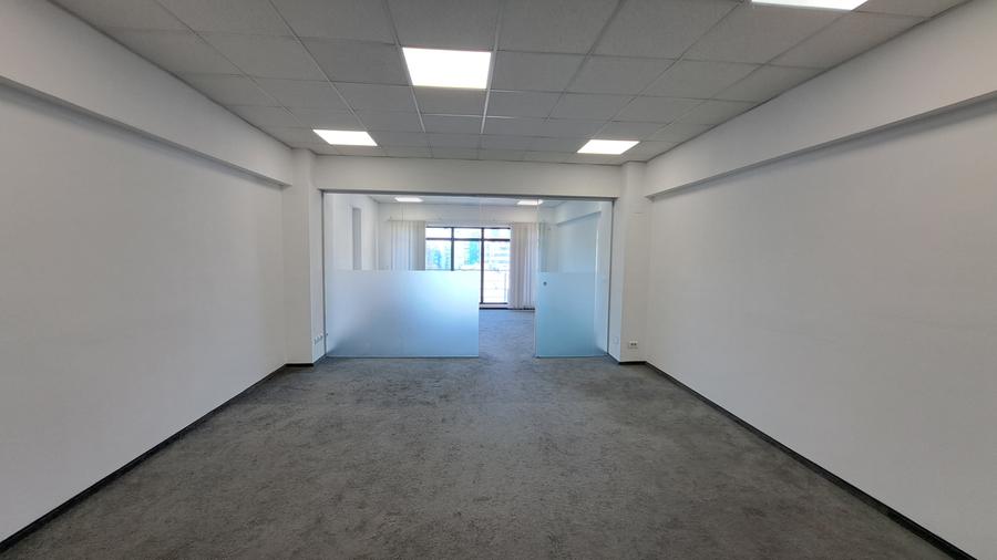 SPATIU BIROU-CLADIRE PREMIUM-CU CHIRIAS - PRODUCE VENITURI - 2