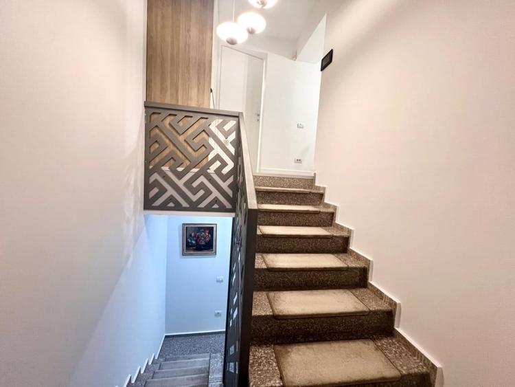 VILA DEOSEBITA / 5 CAMERE / COMPLET MOBILATA SI UTILATA - 20