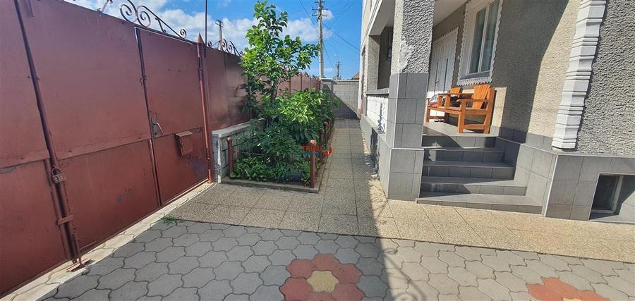 Casa cu etaj,S+P+E 791mp teren Zona Schit - 2