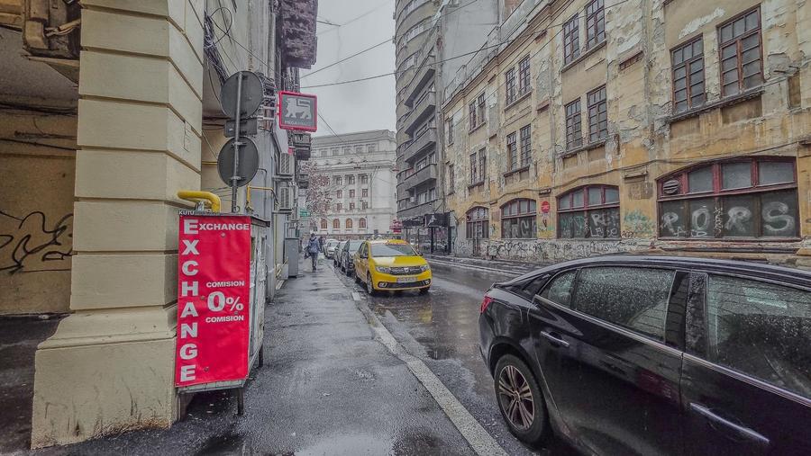 Garsonieră spațioasă de închiriat – Universitate | Str. Academiei - 16