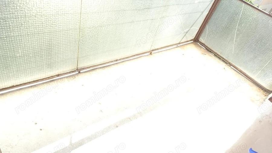 Vand apartament de 3 camere decomandat in Deva, etaj 2, zona Micro 15, str. Bejan, mobilat - 3