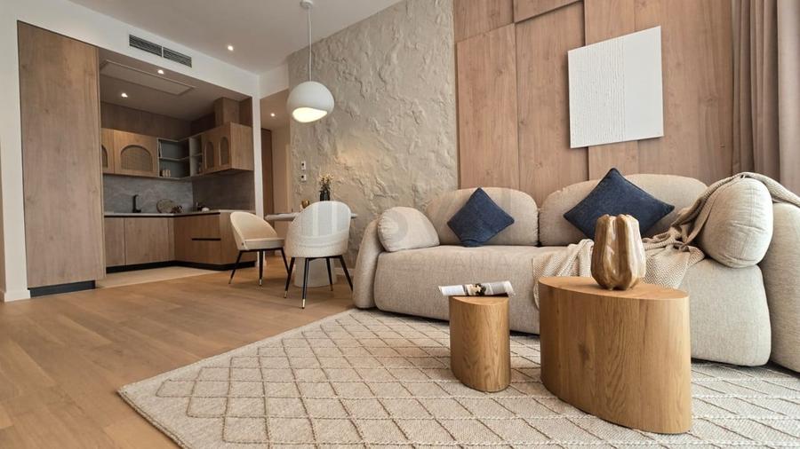 REA1020985 Apartament cu 2 Camere cu loc de parcare - 1