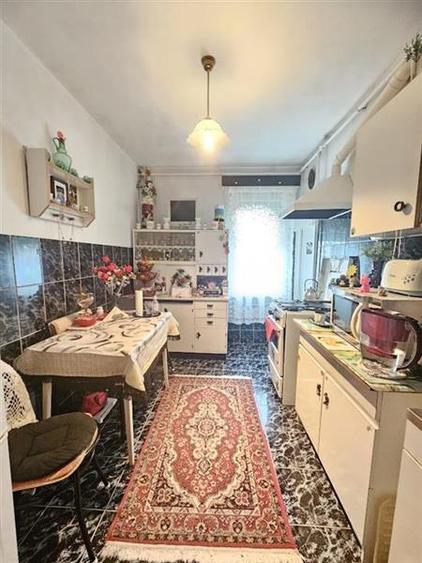 Apartament 2 camere Tudor etaj 2 din 4 - 1