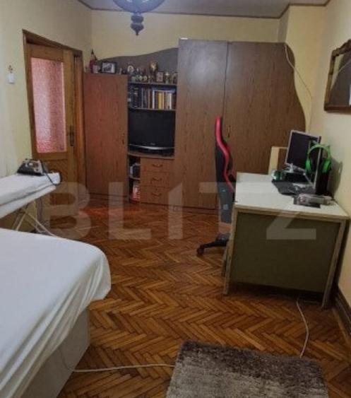 Casa de vanzare, cu 6 camere, 200 mp, zona centrala-Dej - 7