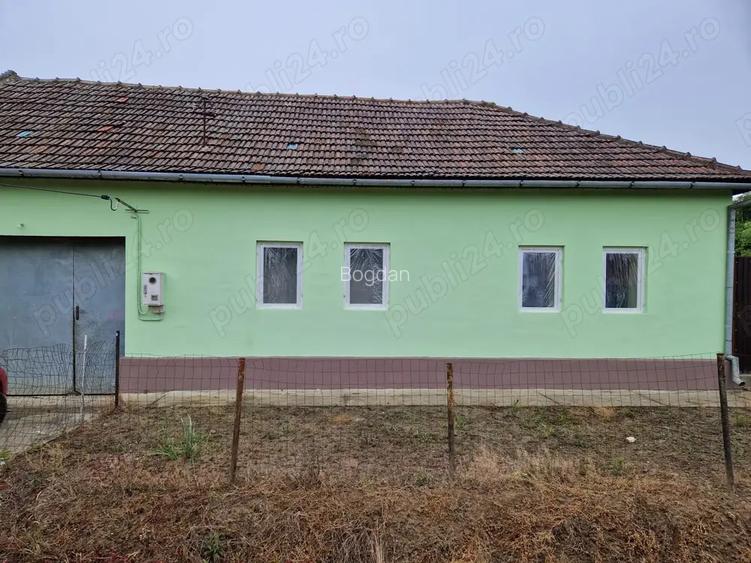 Casa de vanzare Dezesti Casa de vanzare Dezesti