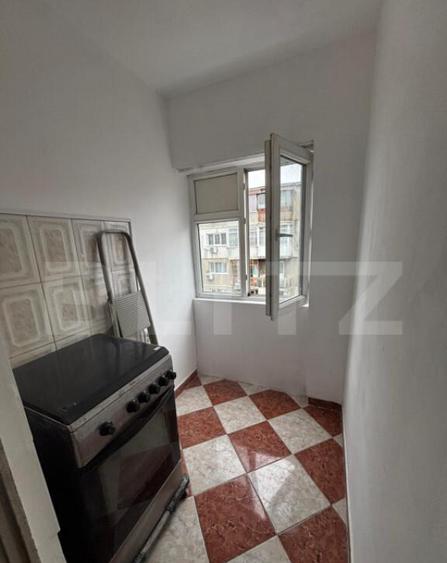 Garsoniera, 28 mp, zona Mihai Bravu - 4