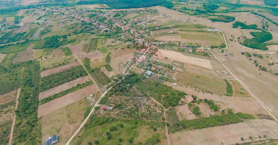 De vanzare Teren 3995mp intravilan Saldabagiu de Munte - 1