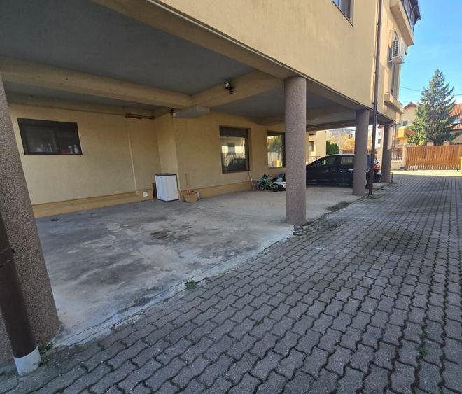 Braytim, CF de Timisoara. Aproape de Parc Triade. Mobilat. - 13