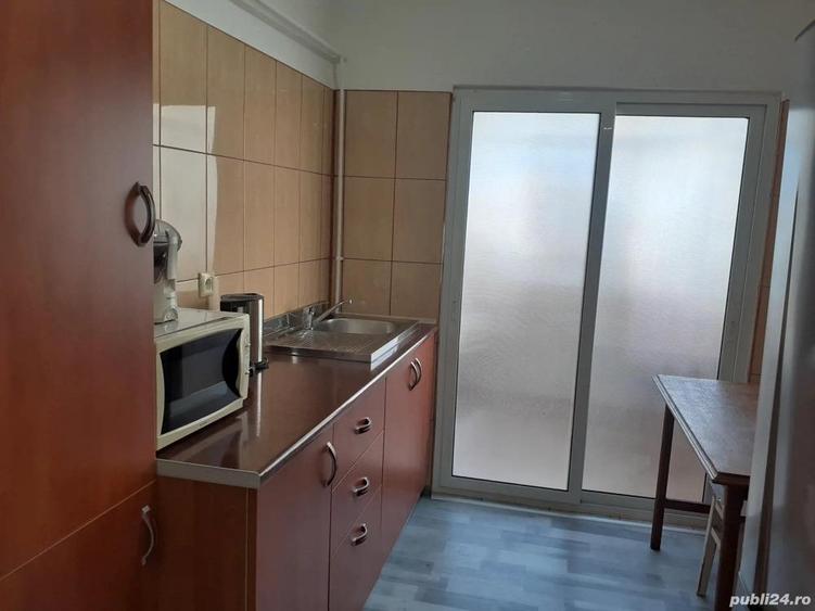 Inch. 2 cam. cf.1 dec. etajul 1, mobilat, utilat asa cum se vede in poze,str. Rosiorilor - Scolilor - 15