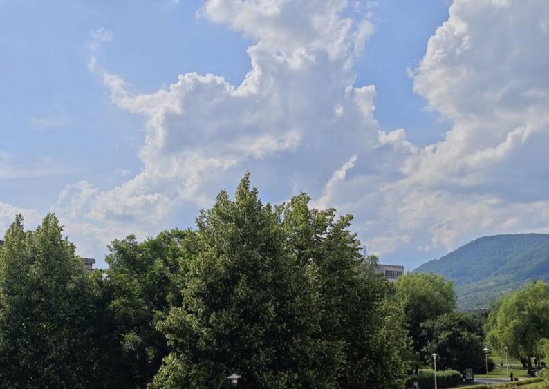 Apartament premium, de vanzare, cu 2 camere, 60 mp, zona Hot - 11