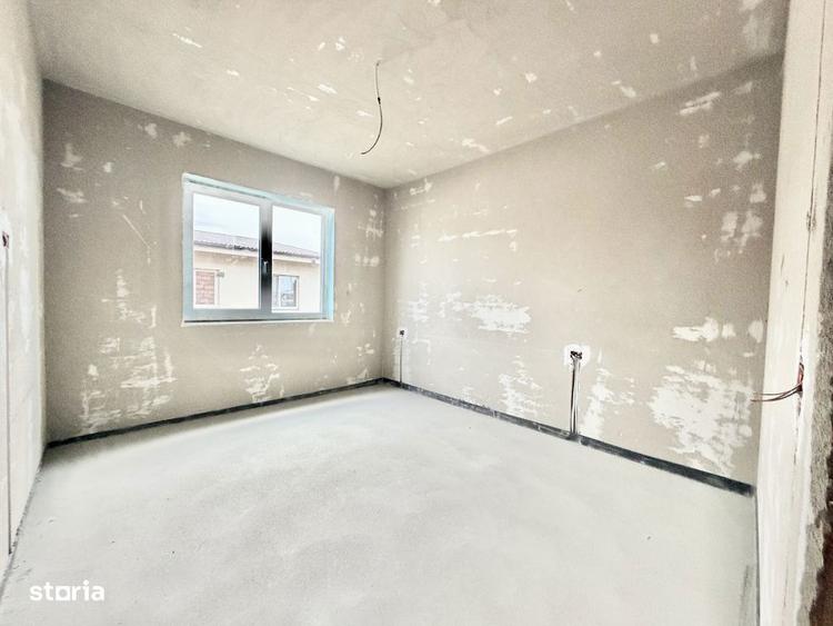 Apartament cu 2 camere si balcon de 5 mp - etaj 1 - Calea Urseni - 1