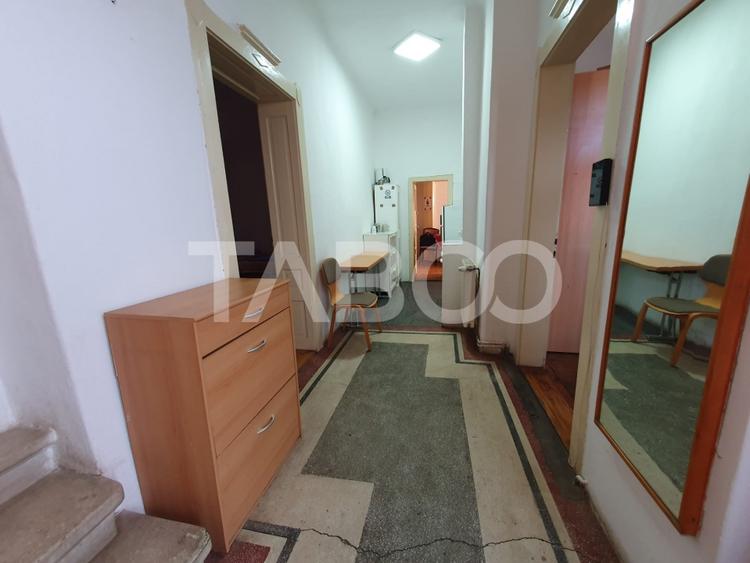 Casa de inchiriat zona Centrala 6 camere se inchiriaza si la muncitori - 14