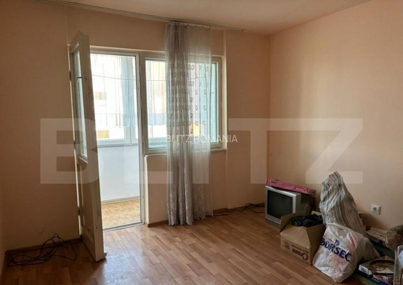 Vand apartament 3 camere Vand apartament 3 camere