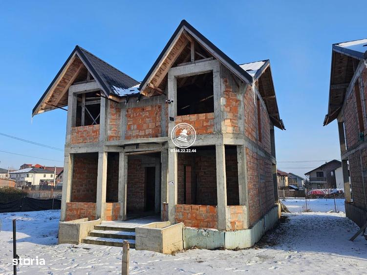 Vila la rosu de vanzare in Breazu - 6