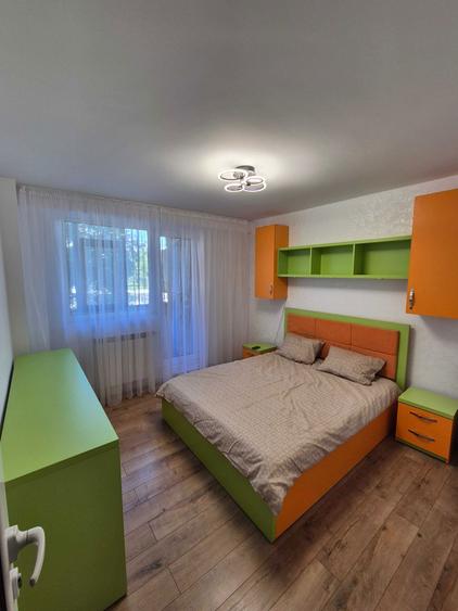 Inchiriez apartament 2 camere - 1