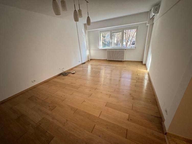 vanzare garsoniera superba | Matei Basarab | 40mp utili | decomandata | bloc 199 - 2