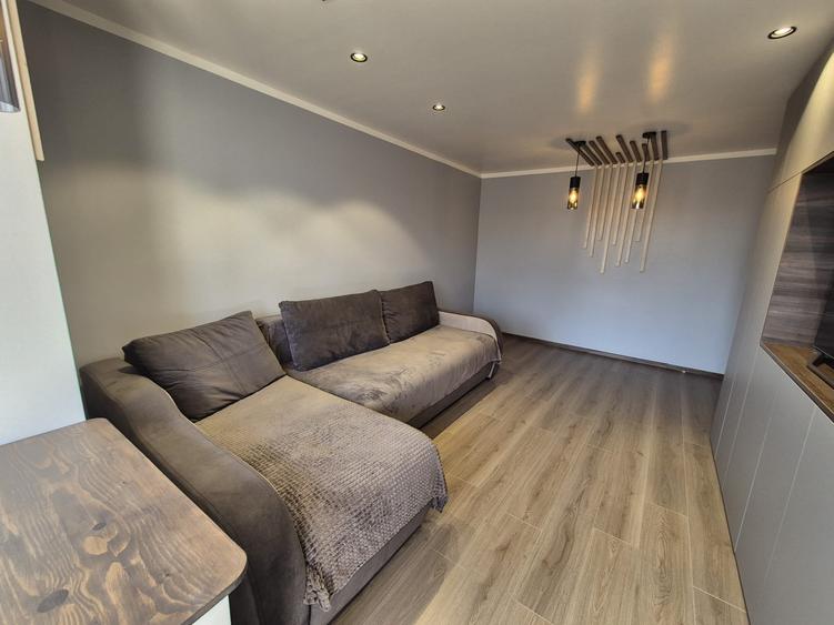 Inchiriere Apartament 2 Camere decomandat zona Centrul Civic CEC - 3