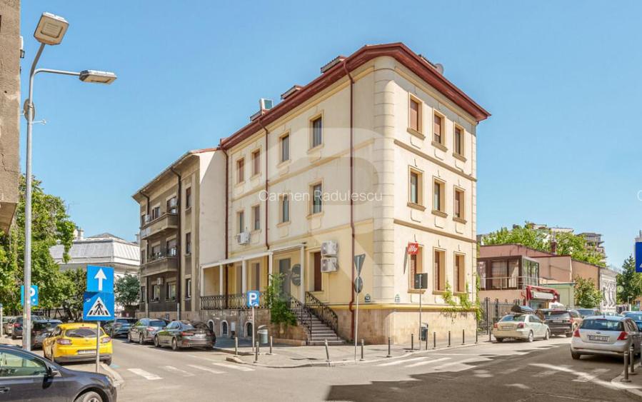 RESTAURANT DE VANZARE zona ARMENEASCA