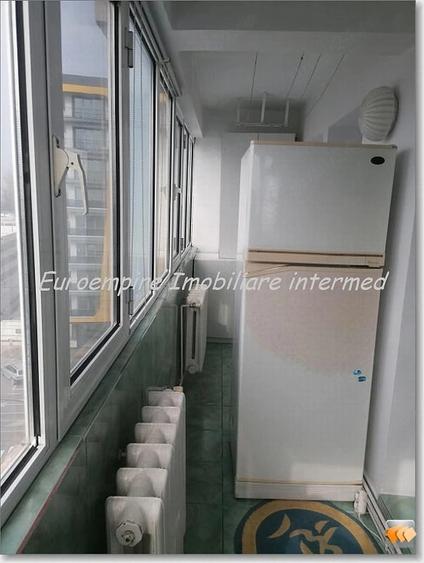 Apartament 3 camere decomandate zona Far - 3