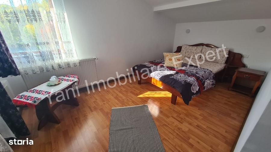 Casă cu 4 camere în Căpățânenii Pământeni
