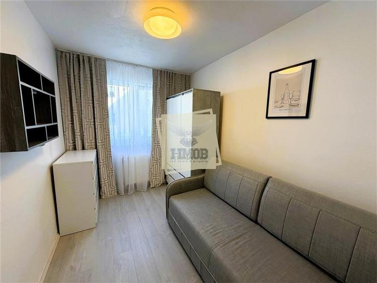 Apartament cu 3 camere decomandat, mobilat în Ștrand