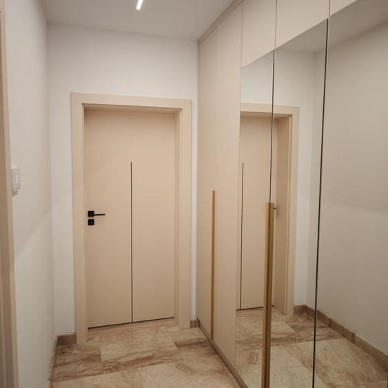 Casa lux 280mp teren 1000mp cartier Tineretului Sura Mica - 9
