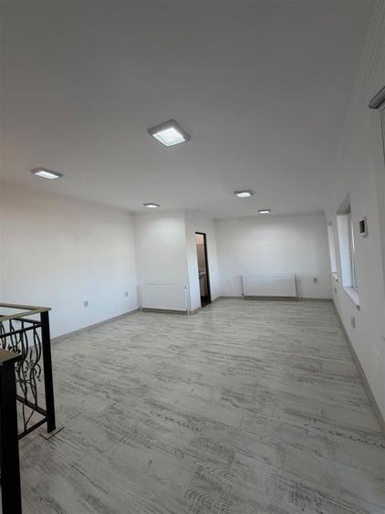 Casă individuală cu 5 camere cu Canalizare în Gheorgheni